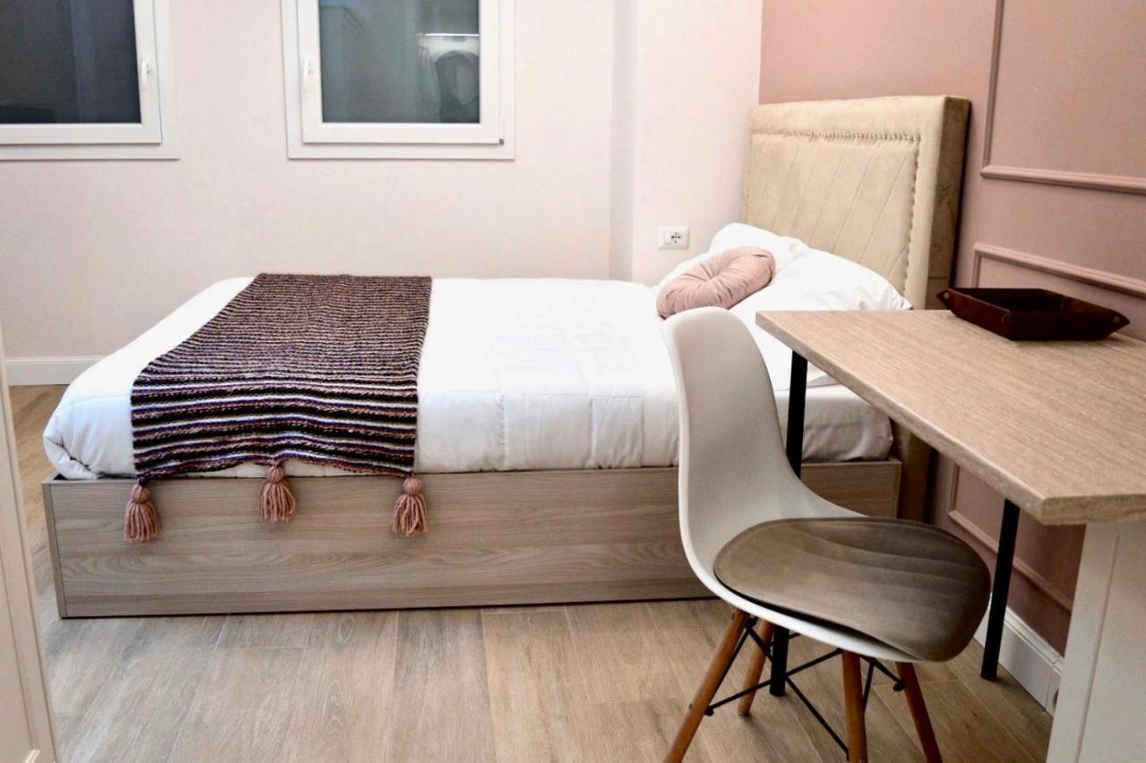 Guest House Domus Gratia Russo روما المظهر الخارجي الصورة