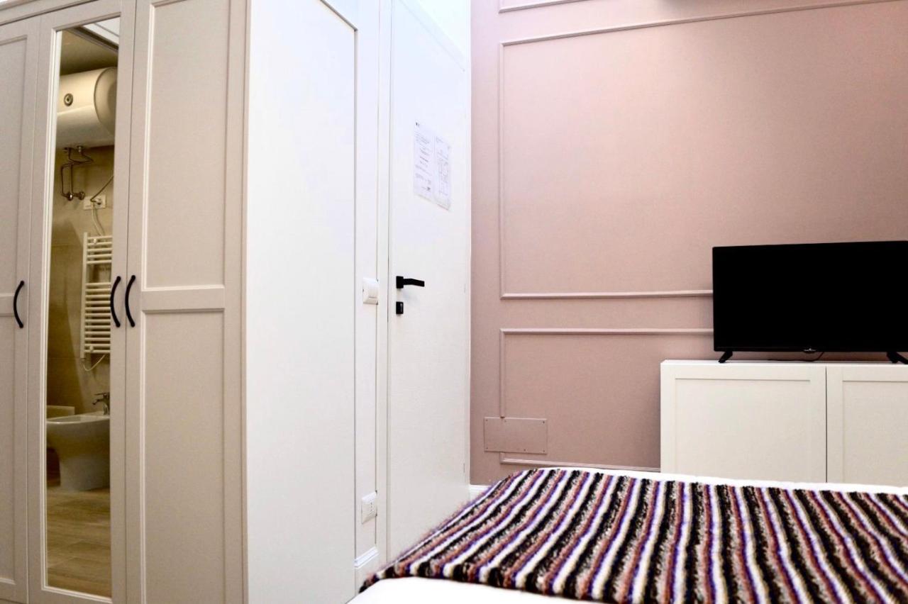 Guest House Domus Gratia Russo روما المظهر الخارجي الصورة